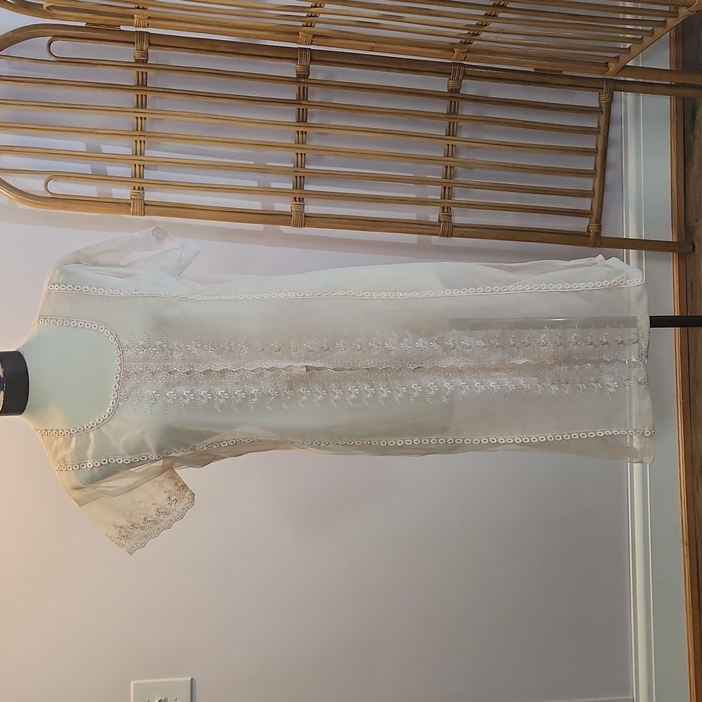 Vintage sheer pink robe embroidered with slit cover up